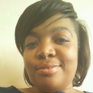 Meet your Posher, Talia